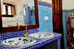 Baño Cueva Cascamorras 8