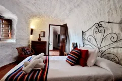 Dormitorio 2 Cueva Cascamorras 4