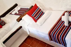 Dormitorio 1 Cueva Cascamorras 7